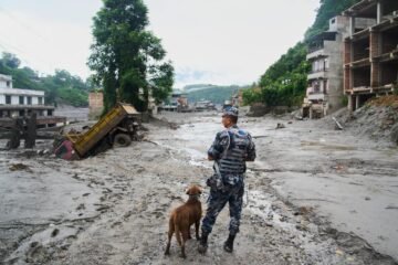 El colapso de un glaciar y una gigantesca riada: qué sabemos de la tragedia de Nepal y qué falta por aclarar