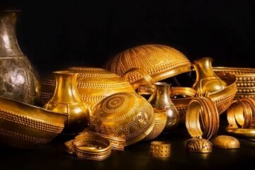 Del Tesoro de Villena a las joyas del Louvre: el lucrativo ‘negocio’ de robar la historia