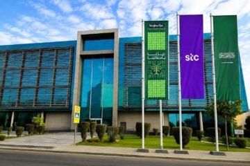 STC reduce un 2,1% su beneficio semestral pero eleva un 3,8% sus ingresos