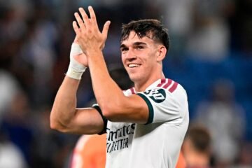 Carlos Espí y los balones sueltos