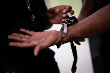 Un militar ruso mata a cuatro personas en un tiroteo en Crimea