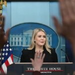 Karoline Leavitt abandona el puesto de jefa de prensa de la Casa Blanca
