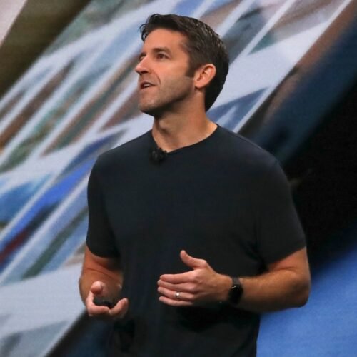 John Ternus, el hombre del ‘hardware’ que guiará a Apple en la era de la IA